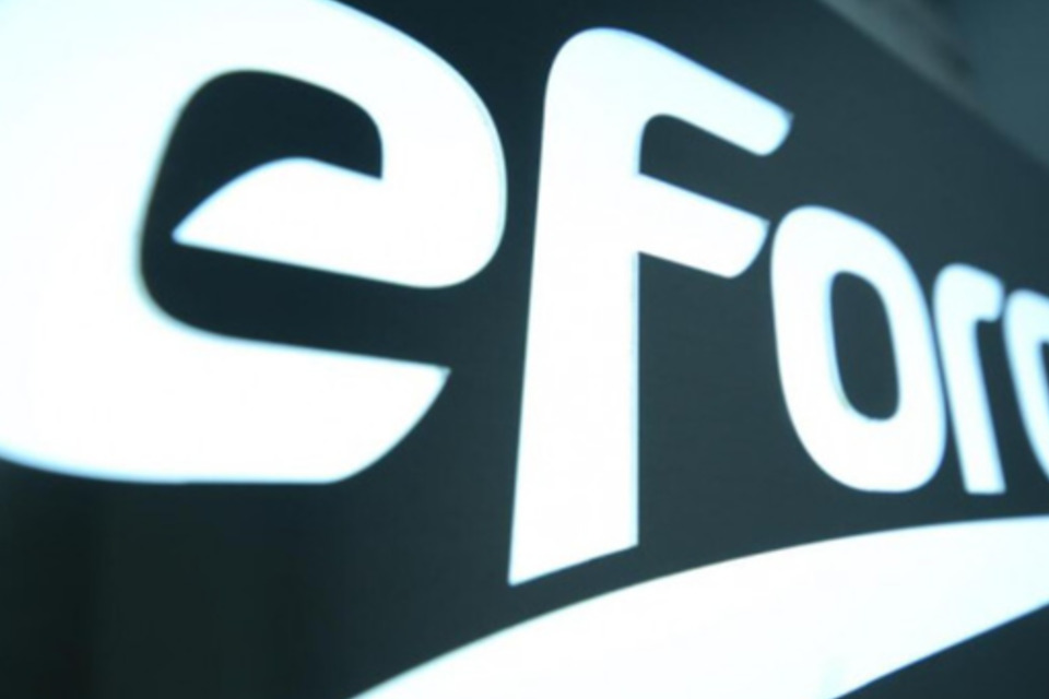 イー・フォース株式会社