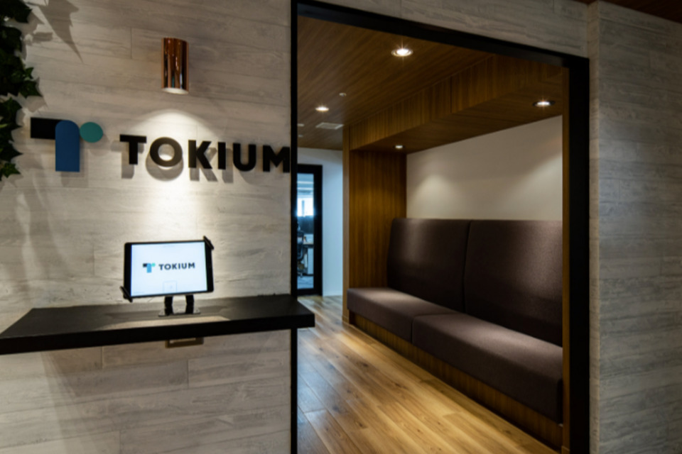 株式会社TOKIUM