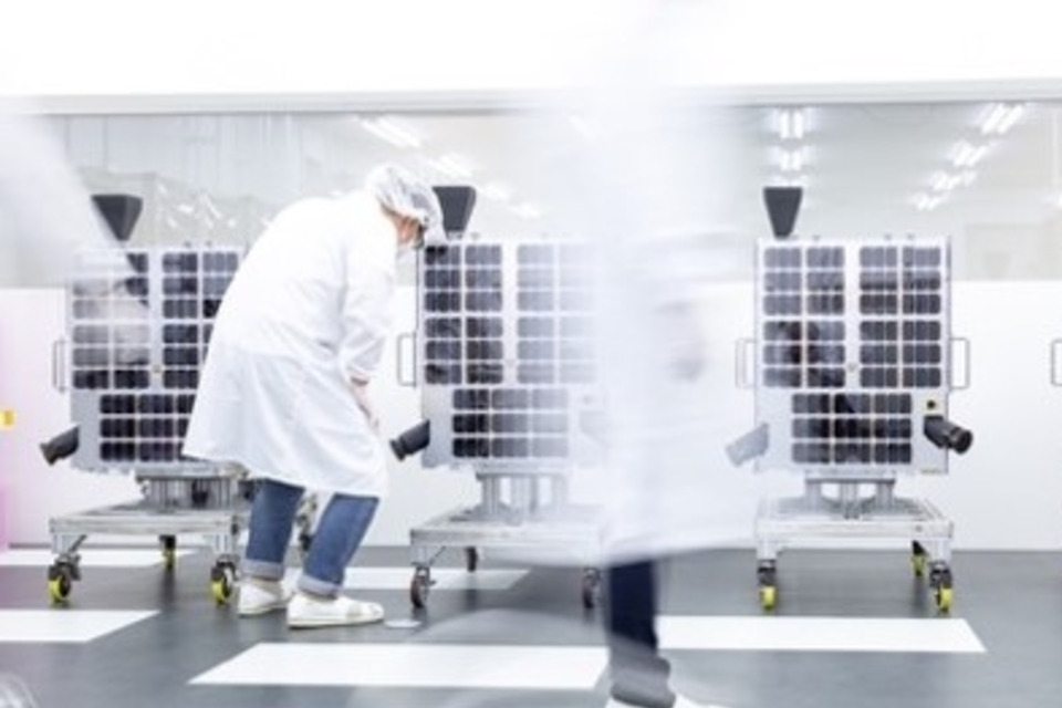 株式会社アクセルスペース