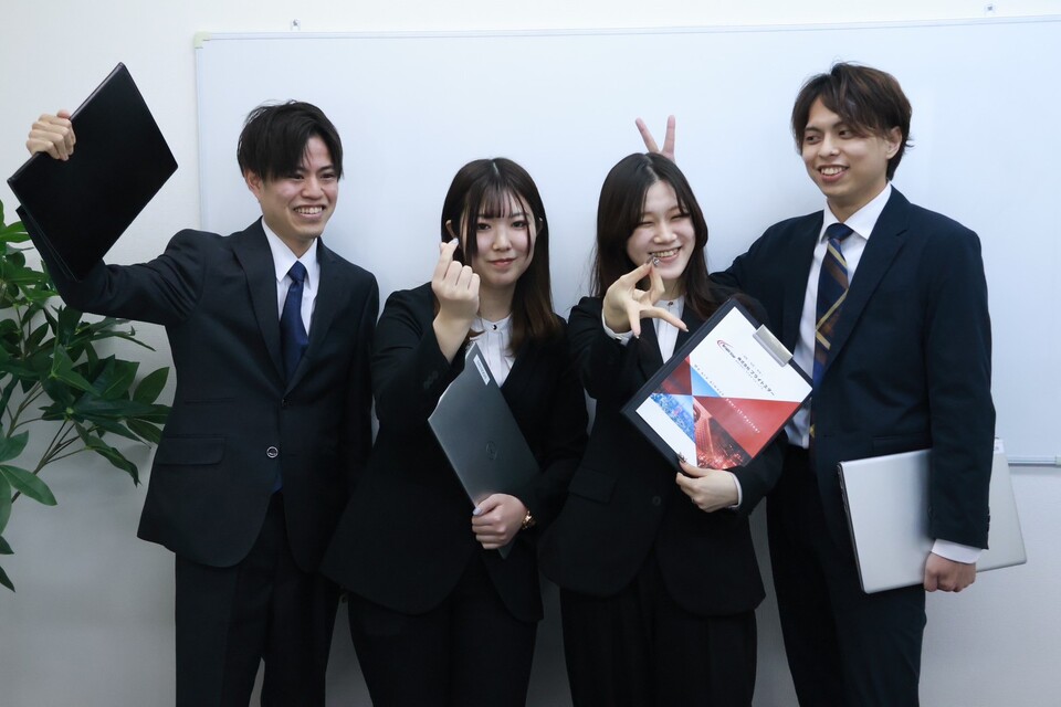 株式会社ブライトスター