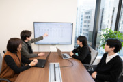 株式会社アクシス