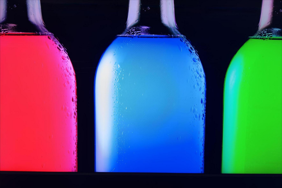 TVS REGZA株式会社​