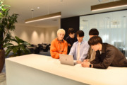 株式会社MIXI