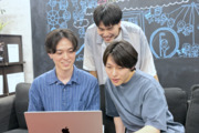 株式会社イノベーション